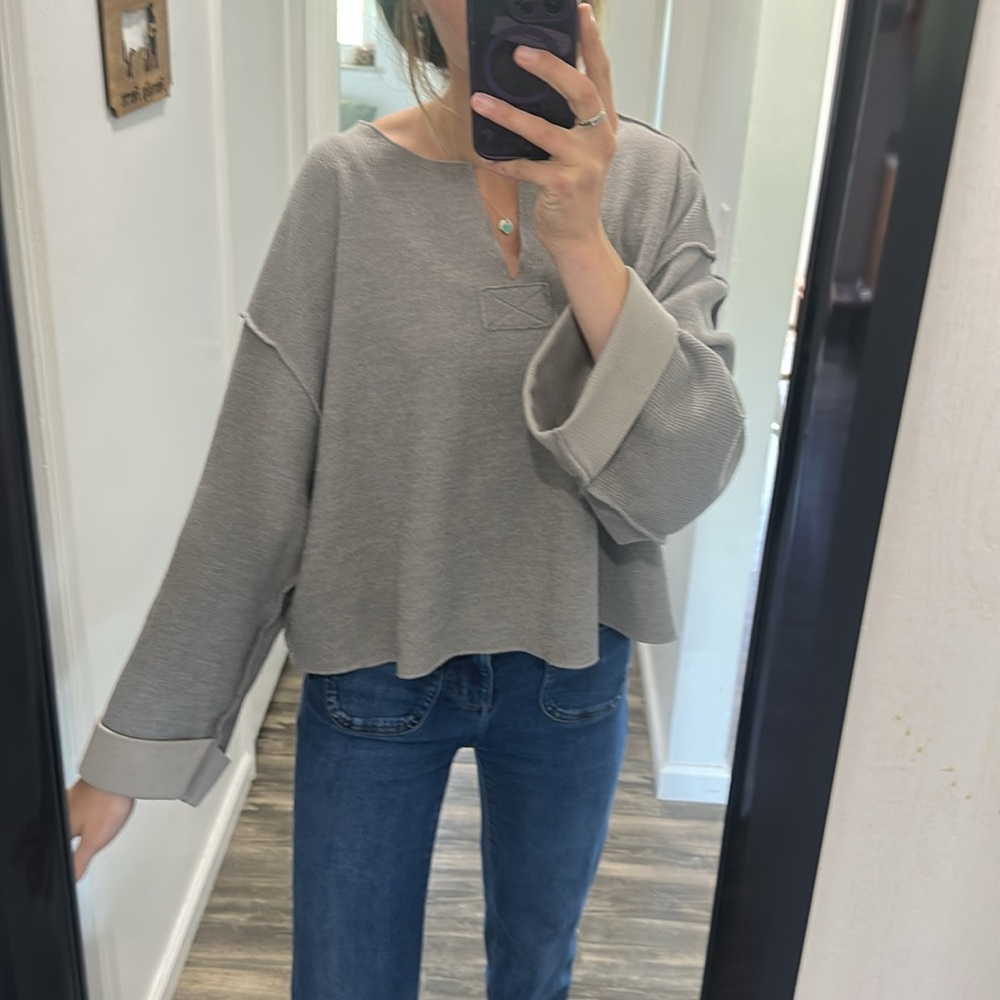 Oversized gray light weight sweater